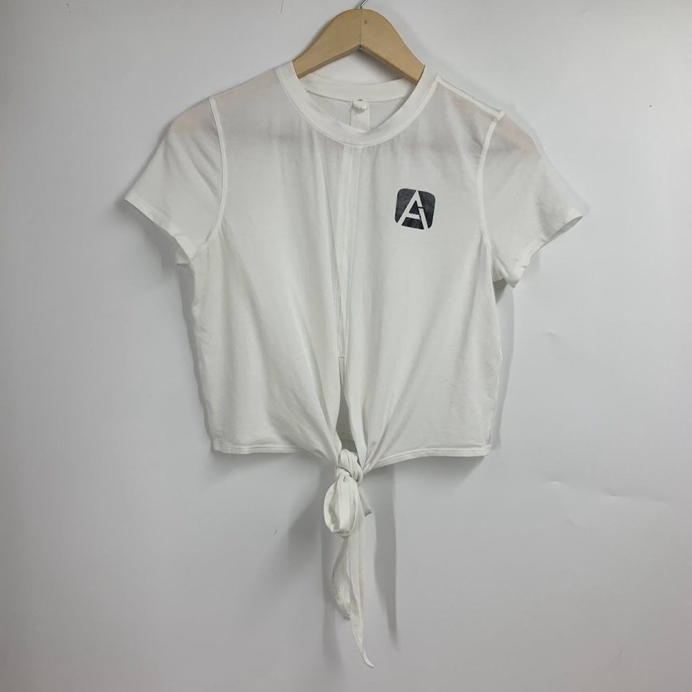 Lululemon Women's Knot A Problem Front Tie Short Sleeve Crew Neck T-Shirt Size 4